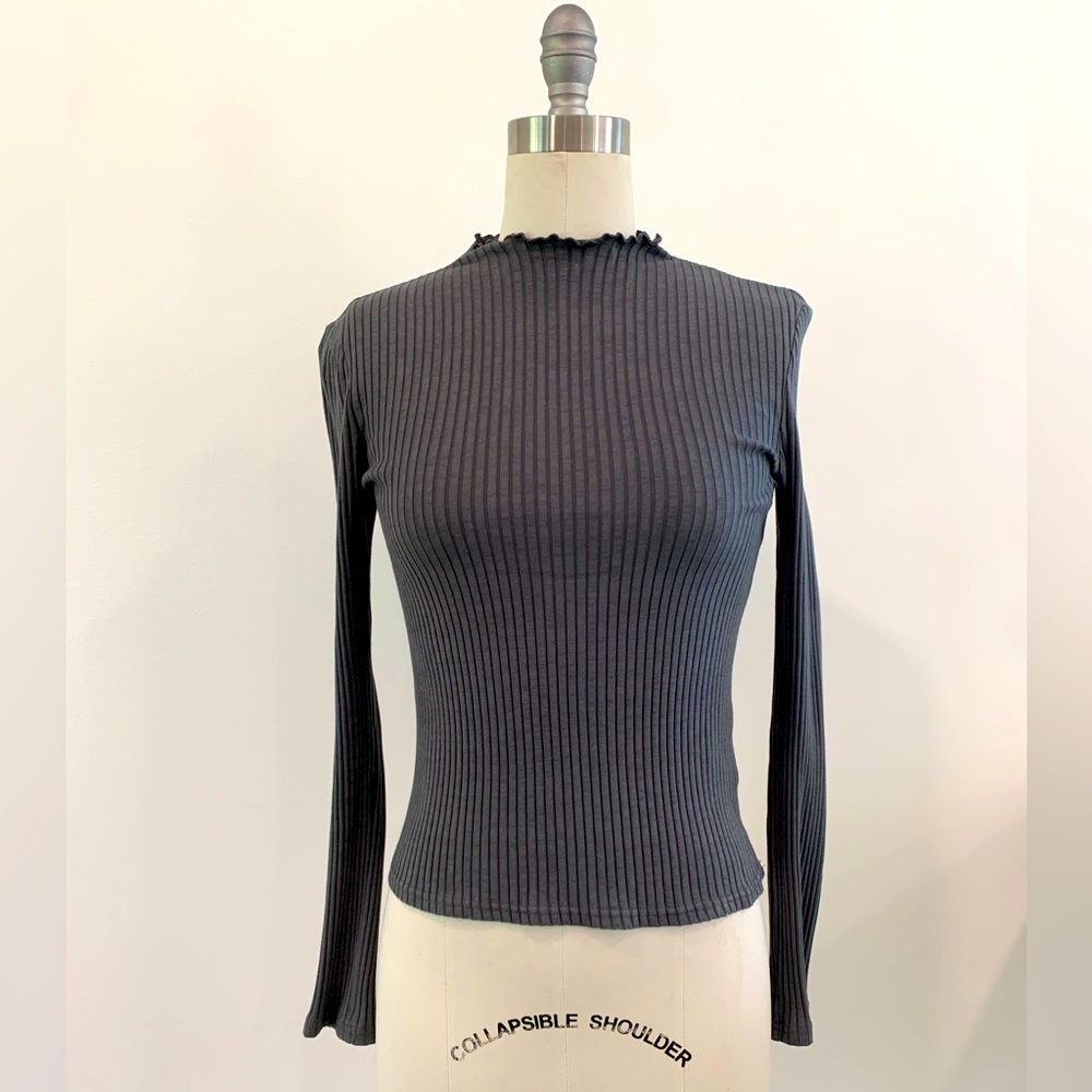 XS Stockholm Atelier Top